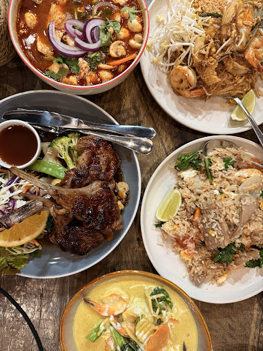Photo Hunter Thai Restaurant - 15