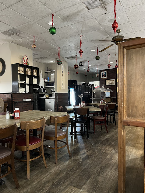 Photo Hunts Seafood Restaurant Oyster Bar - 14