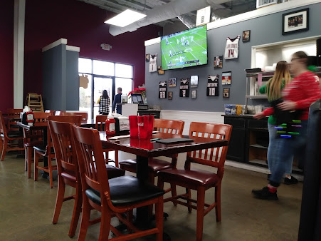 Photo Hurley Huddle Sports Grill - 19