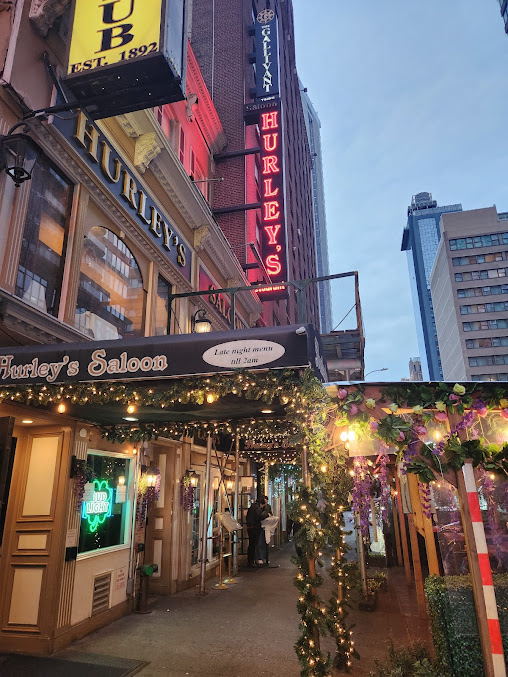 Photo Hurley's Restaurant & Bar - 18