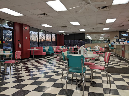 Photo Hwy 55 Burgers Shakes & Fries - 16