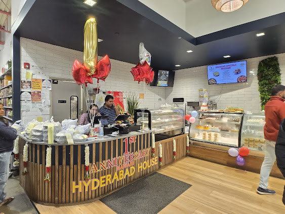 Photo Hyderabad House Indian Restaurant Bakery - 9
