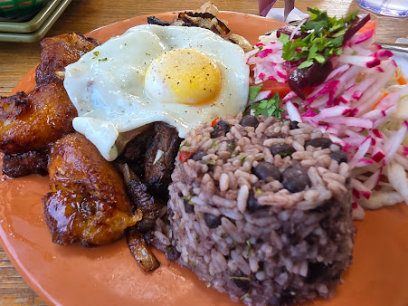 Photo Irazu Costa Rican Restaurant & Catering - 23