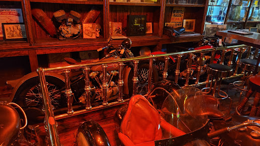 Photo Iron Horse Social Club - 5