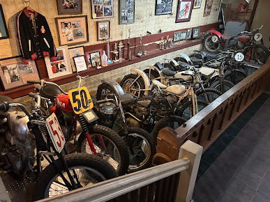 Photo Iron Horse Social Club - 12