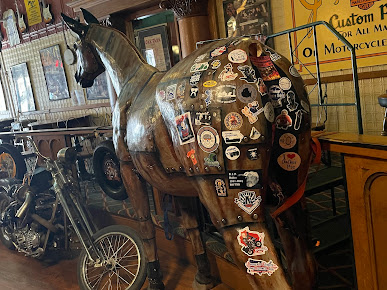 Photo Iron Horse Social Club - 15