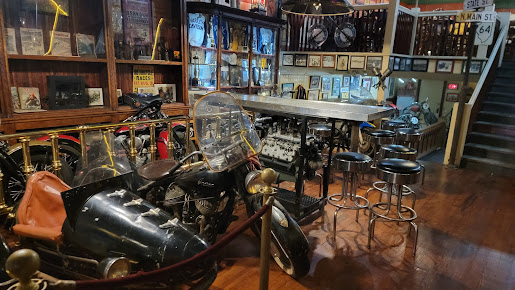 Photo Iron Horse Social Club - 17