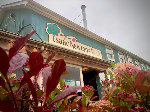 Photo Isaac Newtons Bar Restaurant - 10