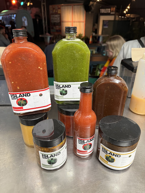 Photo Island Boys Food Jamaican - 10