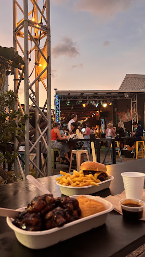 Photo Island Boys Food Jamaican - 13