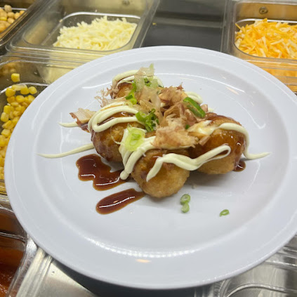 Photo Island Rolls N Bowls - 16