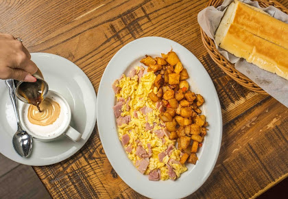 Photo Islas Canarias Cafe, Restaurant & Bakery - 16