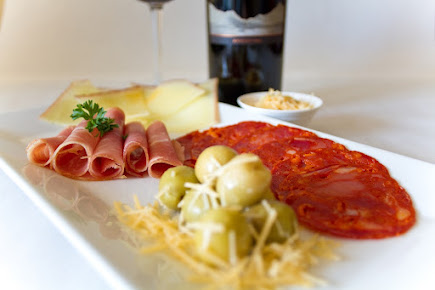 Photo Islas Canarias Cafe, Restaurant & Bakery - 24