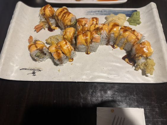Photo Izumi Sushi Asian Fusion - 11
