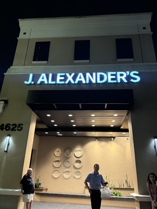 Photo J Alexanders Restaurant Palm Beach Gardens - 11