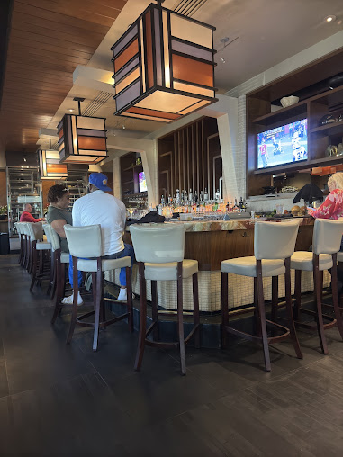 Photo J Alexanders Restaurant Palm Beach Gardens - 15