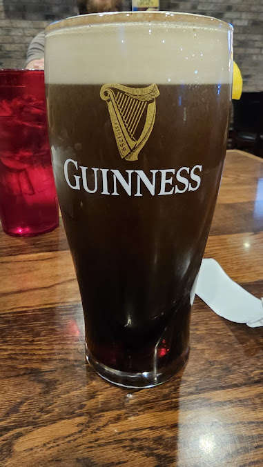 Photo J & J Restaurant And Bar - 26