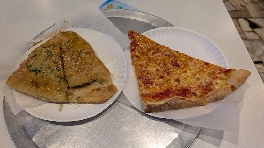 Photo J & V Pizzeria - 14