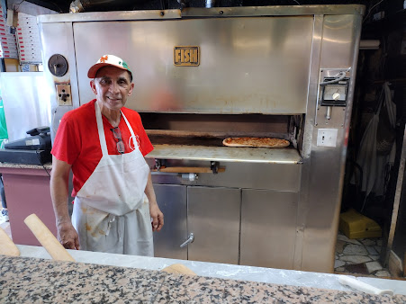Photo J & V Pizzeria - 25