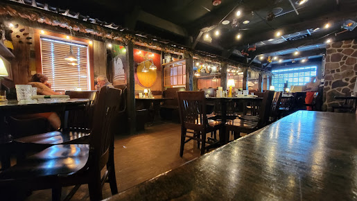 Photo Jake Hafner's Restaurant & Tavern - 26