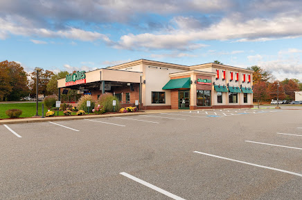 Photo Jake N Joes Sports Grille Woburn - 3