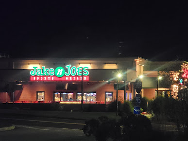Photo Jake N Joes Sports Grille Woburn - 4