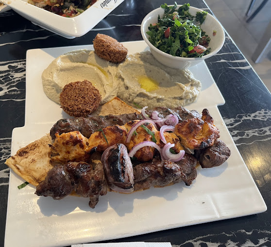 Photo Jasmin1 Lebanese - 16