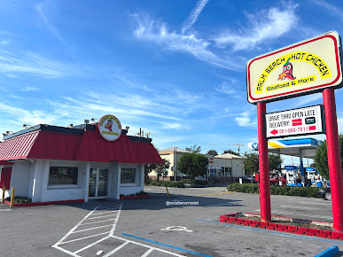 Photo Jaws Hot Chicken Seafood Palm Beach - 27