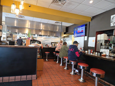 Photo Jim's On Main - 12
