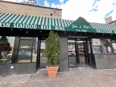 Photo Joe & Pat's Pizzeria & Restaurant - 14