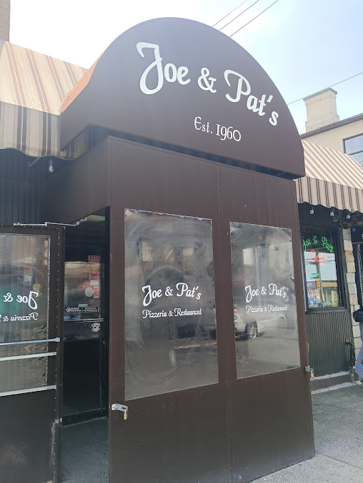 Photo Joe & Pat's Pizzeria & Restaurant - 15