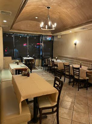 Photo Joe & Pat's Pizzeria & Restaurant - 26
