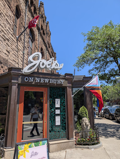 Photo Joe’s On Newbury - 14