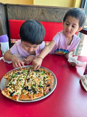 Photo Johnnys Pizza House Bossier City - 7