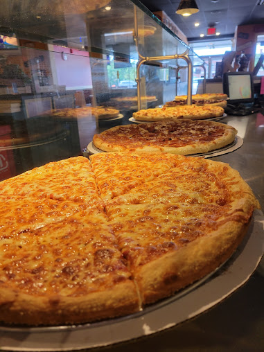 Menu Kendall Pond Pizza Ii - 6