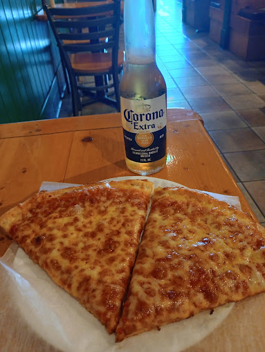 Photo Kendall Pond Pizza Ii - 18
