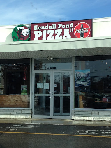 Photo Kendall Pond Pizza Ii - 24