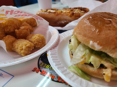 Photo Kermits Hot Dog House - 12
