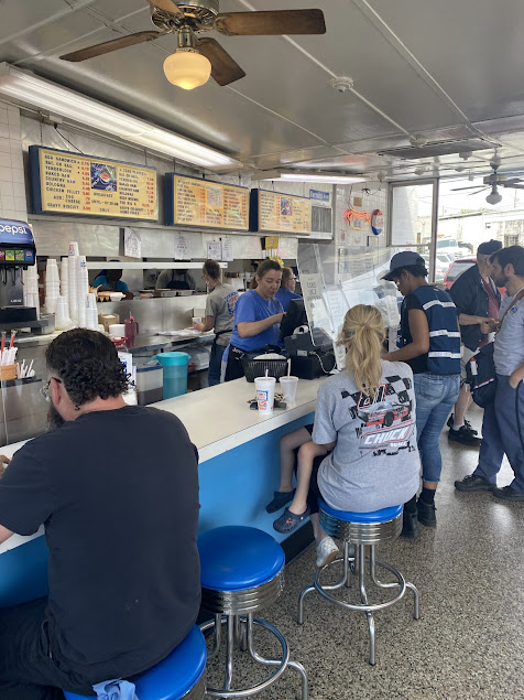 Photo Kermits Hot Dog House - 18