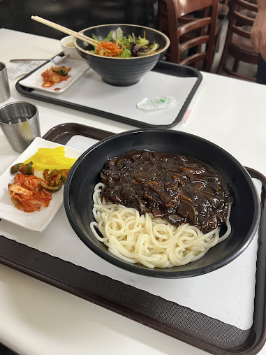 Photo Kims Restaurant At Kims Asian Market - 27