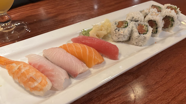Photo Kobe Japanese Steakhouse Sushi - 14