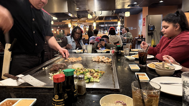 Photo Kobe Japanese Steakhouse Sushi - 16