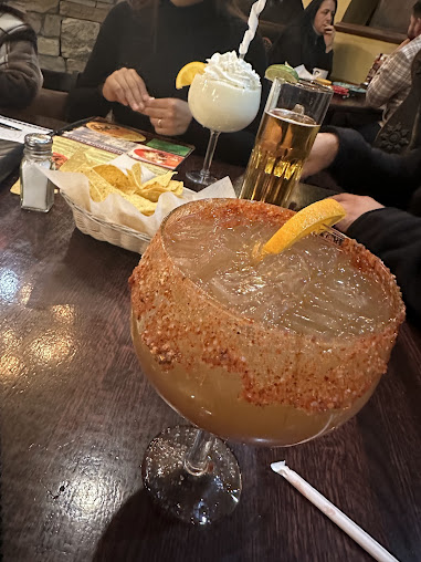 Photo La Carreta Mexican Restaurant Bar - 15