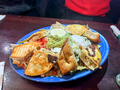 Photo La Carreta Mexican Restaurant Bar - 20