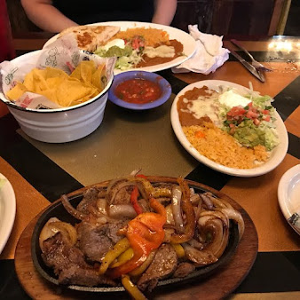 Photo La Carreta Mexican Restaurant - 29