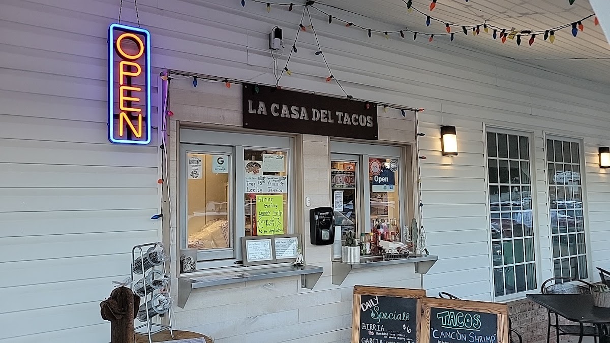 La Casa Del Tacos
