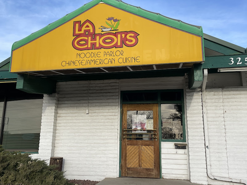 La Chois Noodle Parlor