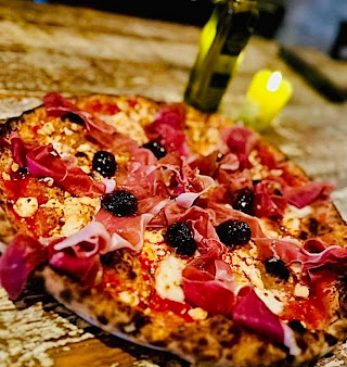 Photo La Crosta Woodfire Pizzeria Italiana - 28