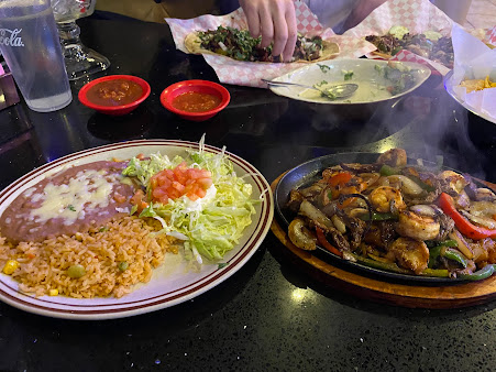 Photo La Victoria Mexican Restaurant - 18