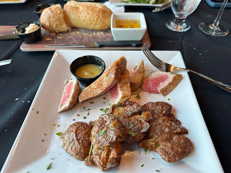 Photo Lake House Restaurant - 10